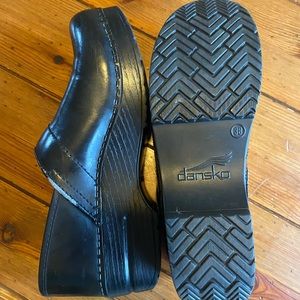 Dansko womens chef shoes